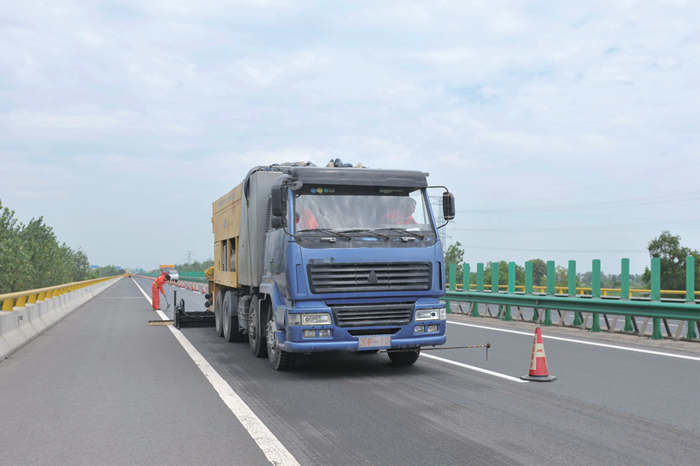 嵌入式微表處技術